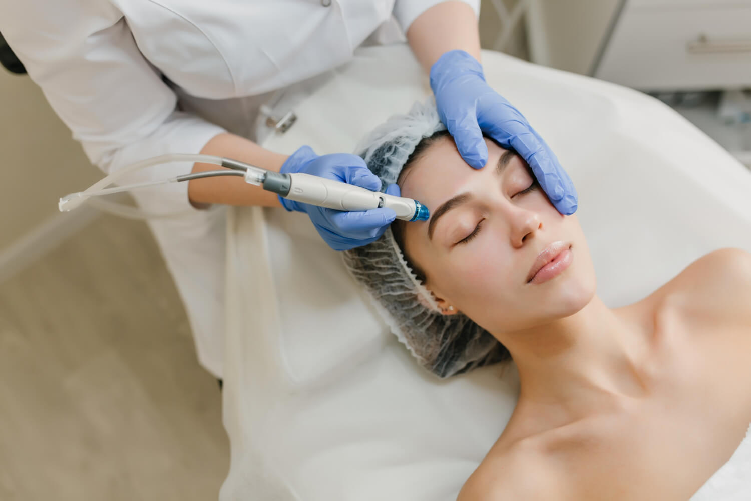 Peeling: tipos, cuidados e contraindicações